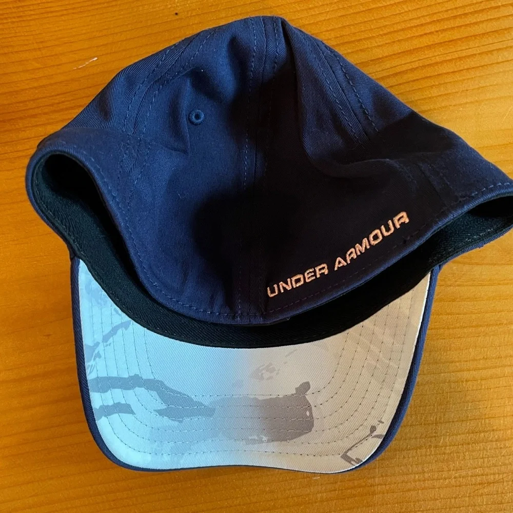 Under Armour ladies fitted hat
